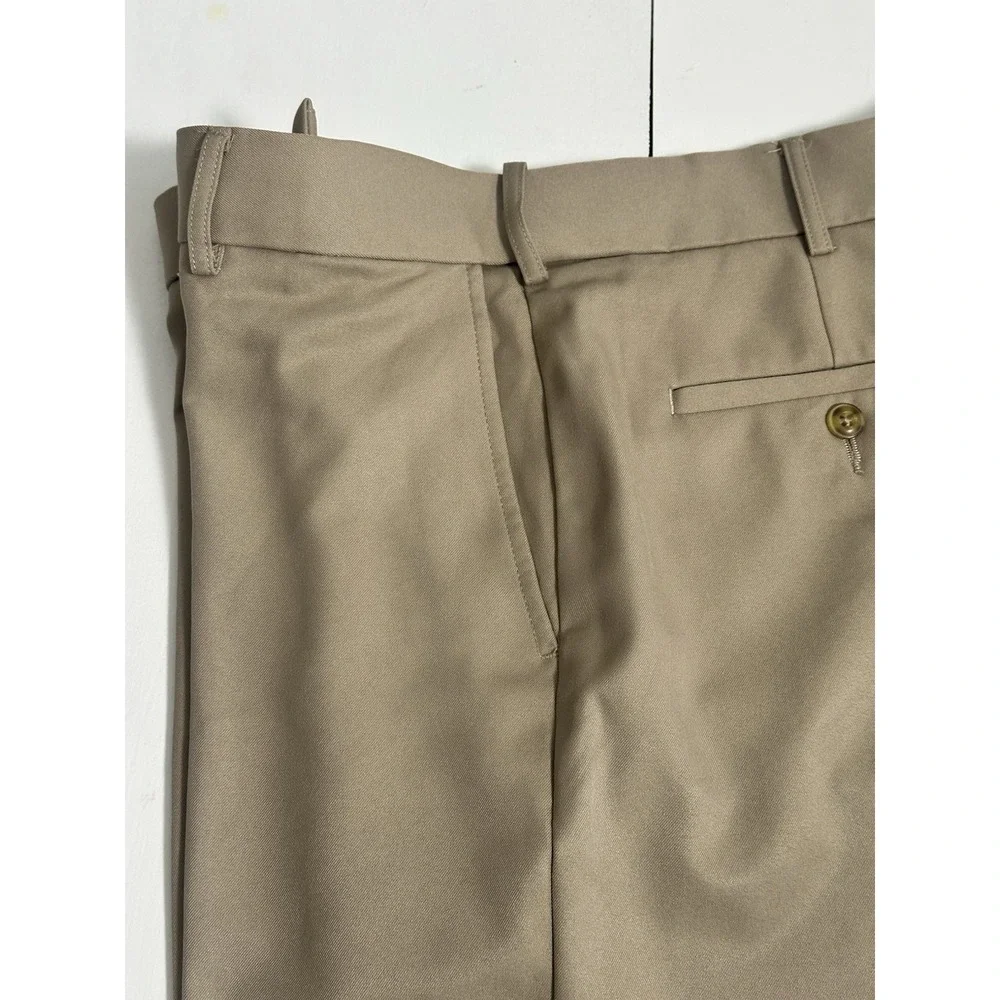 PGA‎ Tour Men's Golf Bermuda Lightweight Shorts Tan/Beige Size 34